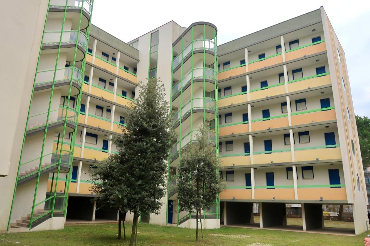 Grazioso Appartamento N 47 A 100Mt Dal Mare Bibione Bagian luar foto
